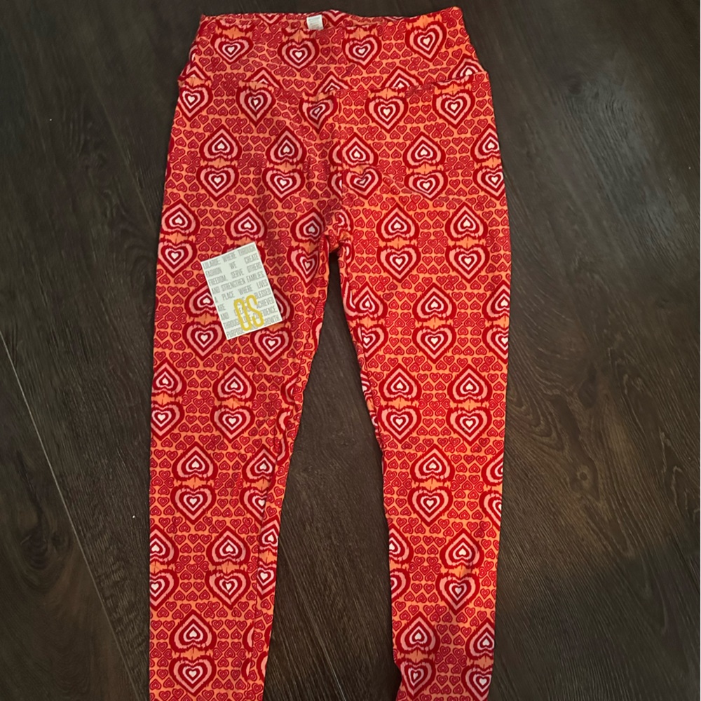Valentine’s Day Leggings